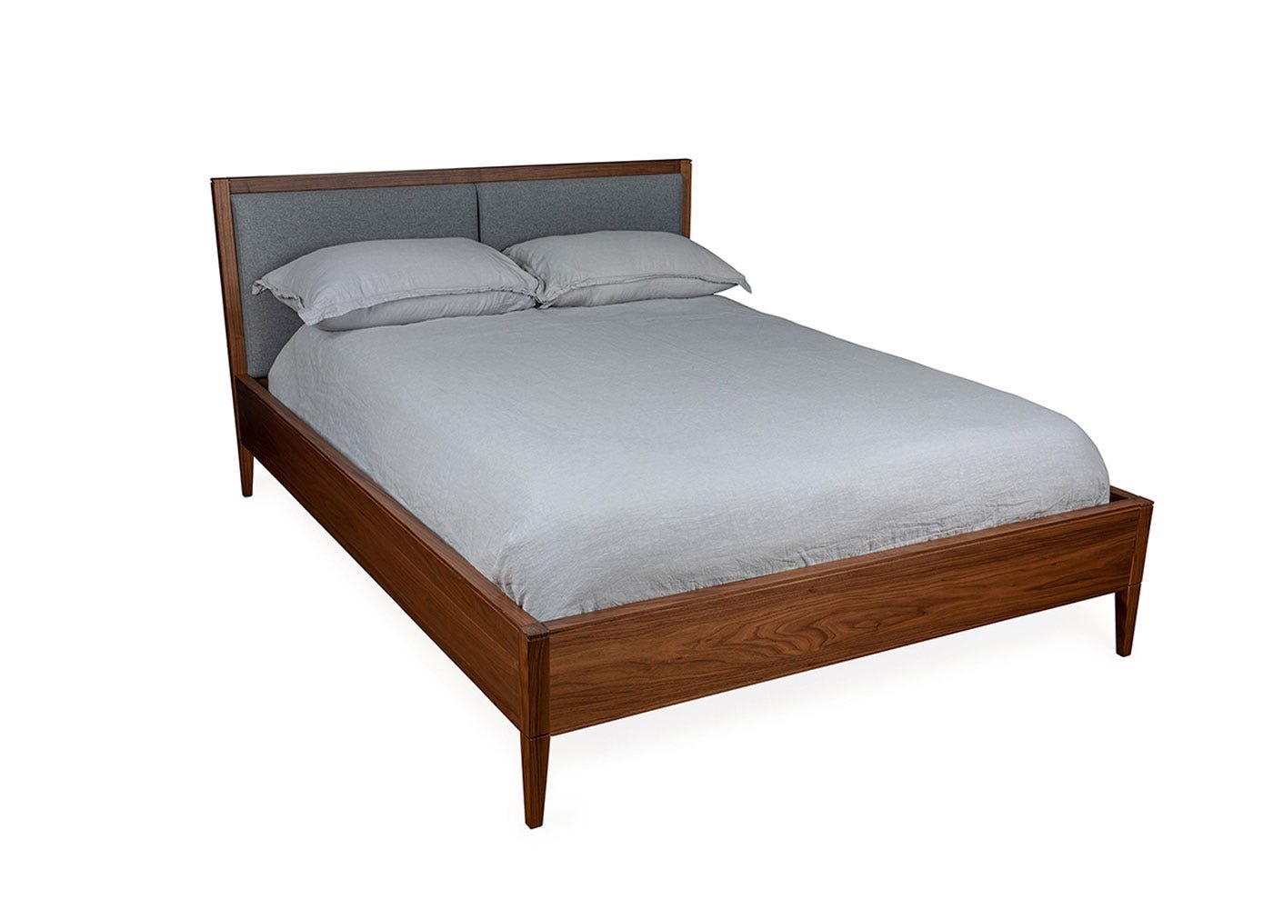 lars-double-size-bed-large.jpg
